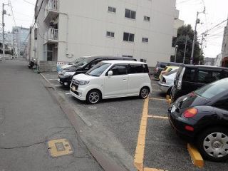 高松市中野町 駐車場