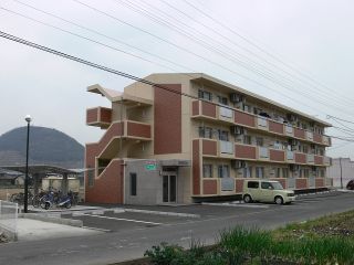 木田郡三木町氷上 1LDKコーポ